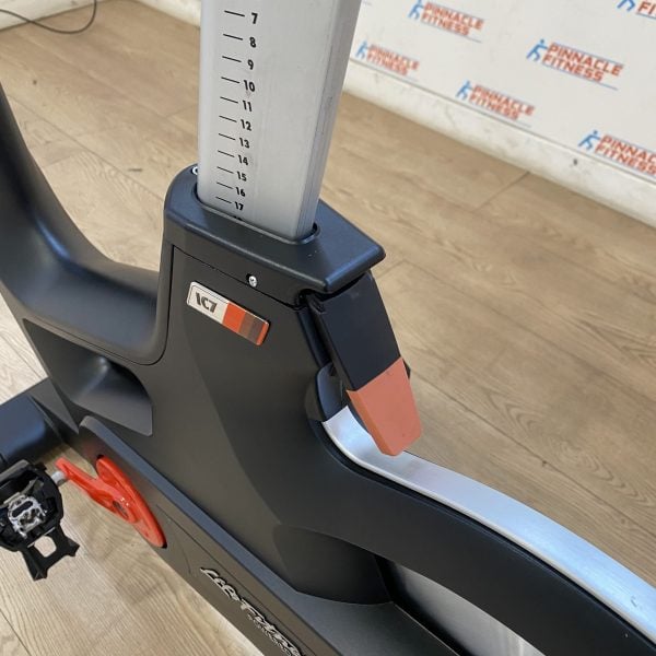 Life Fitness IC7 Indoor Bike with TFT Watt Rate Monitor Ver 1 Refurbished - Image 11