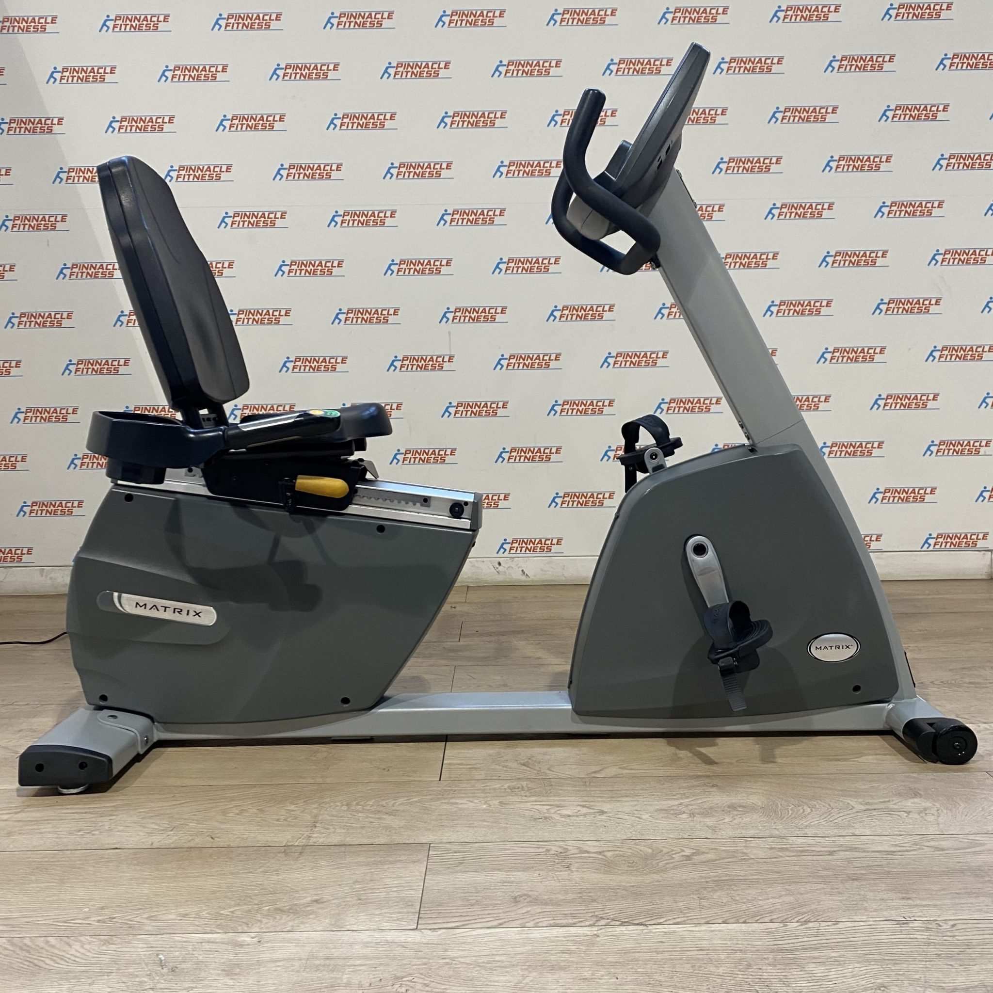 Matrix Fitness Commercial R1x U Recumbent Cycle Pinnacle Fitness