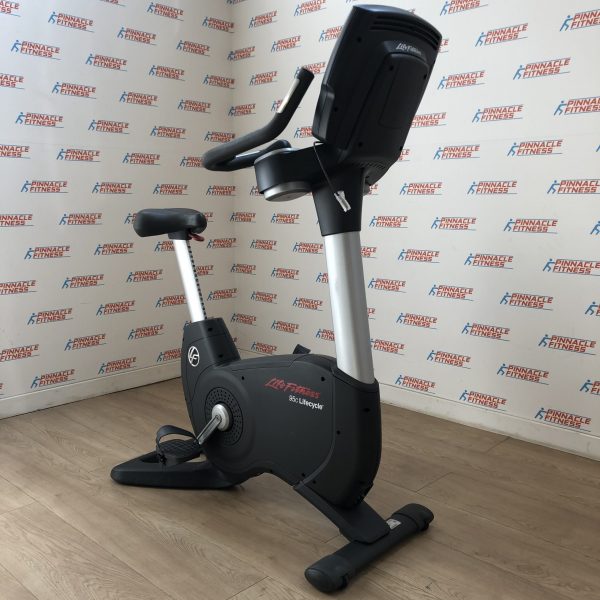 Life Fitness 95C Elevation Series Upright Bike with Inspire Console - Image 9