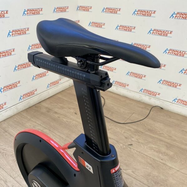 Life Fitness IC8 ICG Indoor Group Cycle With TFT Watt Monitor Rev2 - Image 10