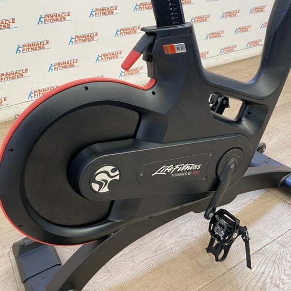 Life Fitness IC8 ICG Indoor Group Cycle With TFT Watt Monitor Rev2 - Image 9