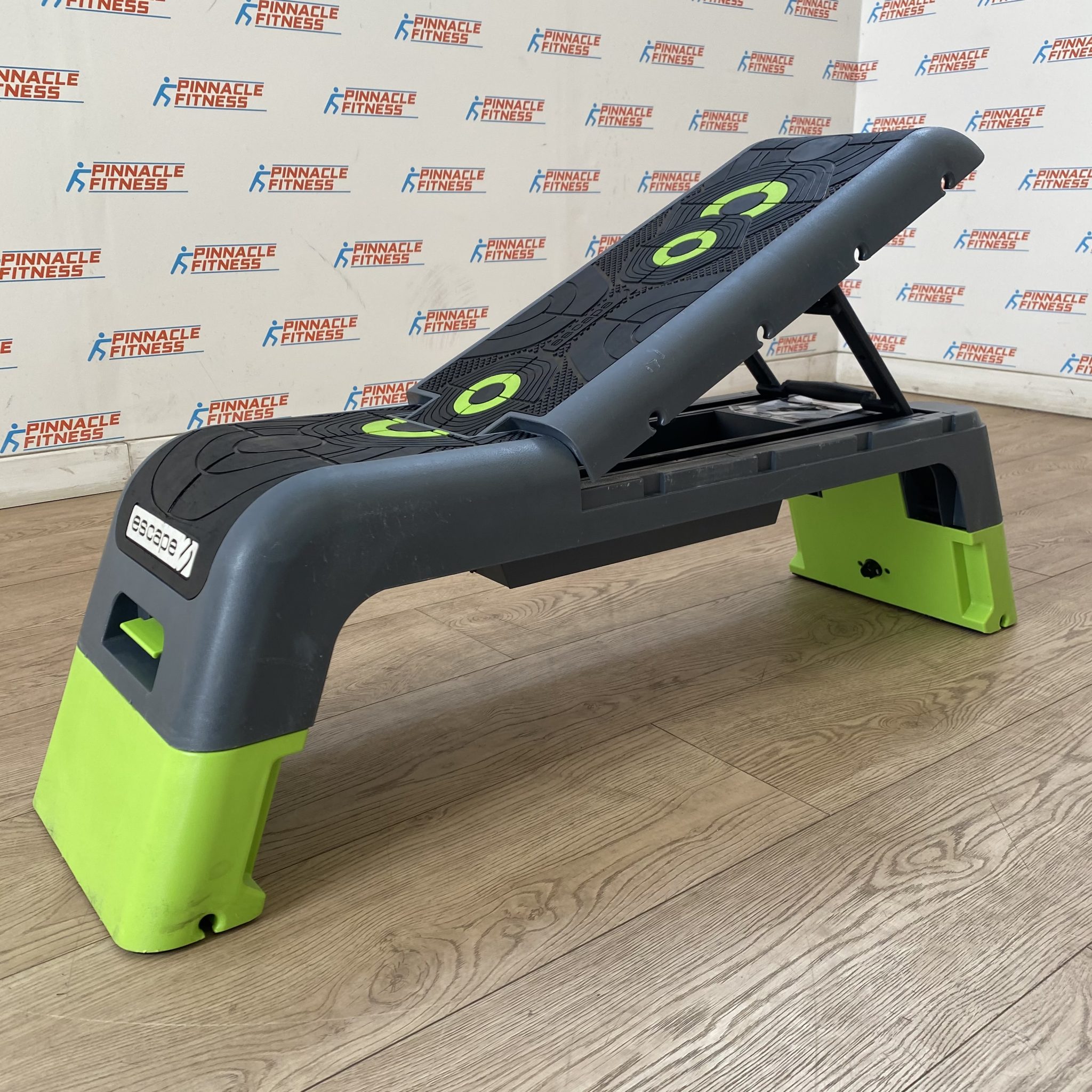 ESCAPE FITNESS DECK 2.0 Pinnacle Fitness