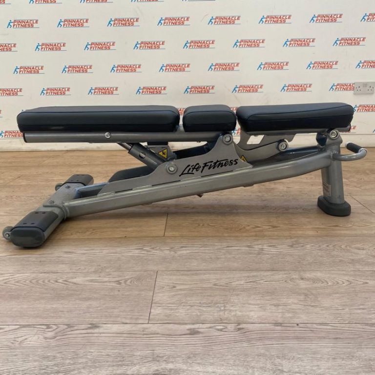Life Fitness Signature Series Multi Adjustable Weight Bench Pinnacle