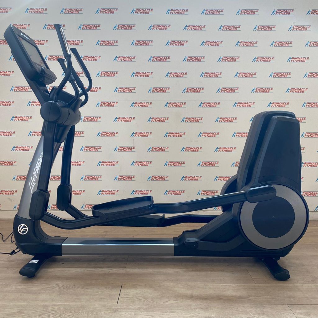 Life Fitness 95X Elevation Cross Trainer Discover SE3 Wifi Anthracite Grey - Image 5