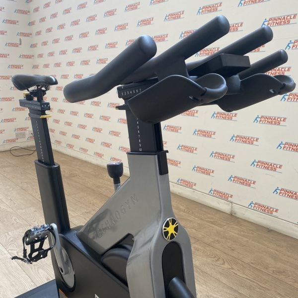 Technogym Group Cycle - Image 12