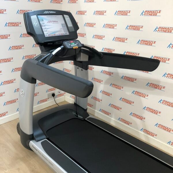 Life Fitness 95T Elevation Series Treadmill with Engage Console - Image 12