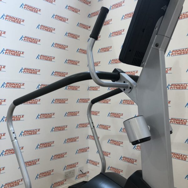 Life Fitness Integrity Series Stepper - Image 6