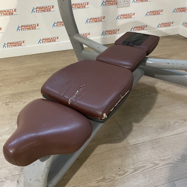 Technogym Flat Bench Press - Image 5