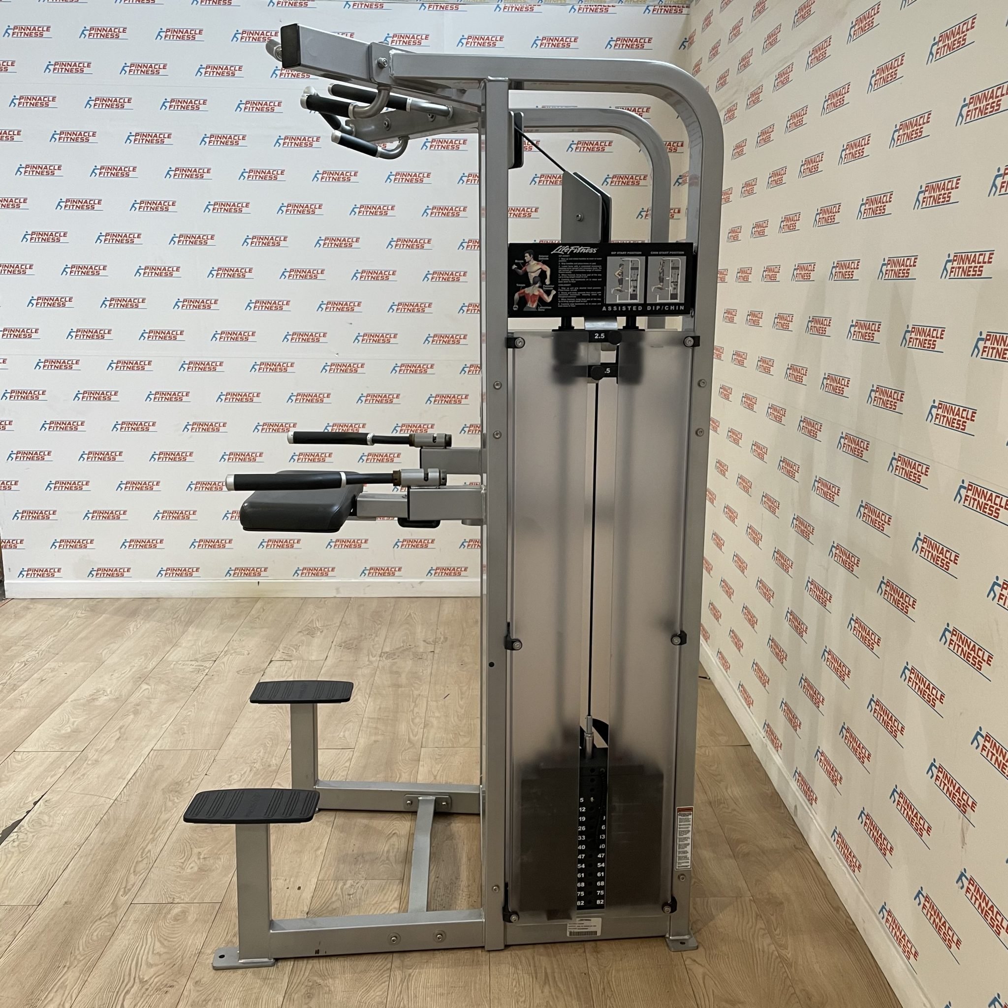 Life fitness assisted 2025 dip chin machine manual