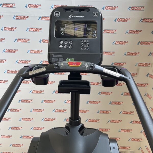 STAIRMASTER Gauntlet StepMill - 8 Series LED Console - Image 7