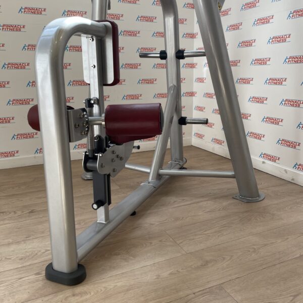 Life Fitness Signature Series Plate Loaded High Row - Image 6