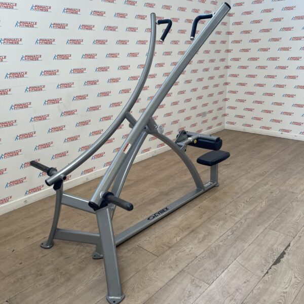 Cybex Plate Loaded Diverging Lat Pulldown - Image 9