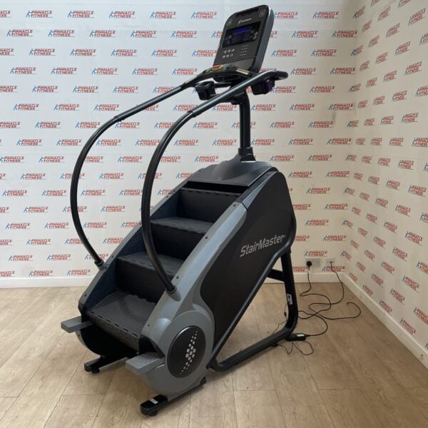 STAIRMASTER Gauntlet StepMill - 8 Series LED Console - Image 5