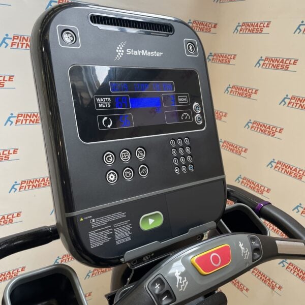 STAIRMASTER Gauntlet StepMill - 8 Series LED Console - Image 11
