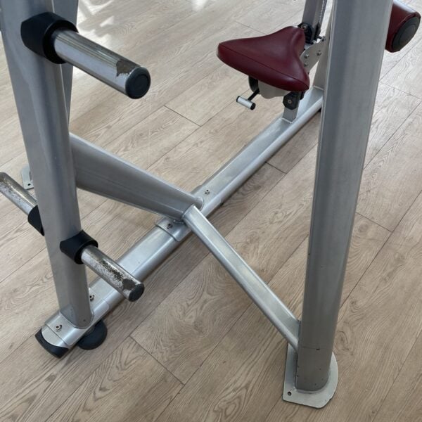 Life Fitness Signature Series Plate Loaded High Row - Image 11
