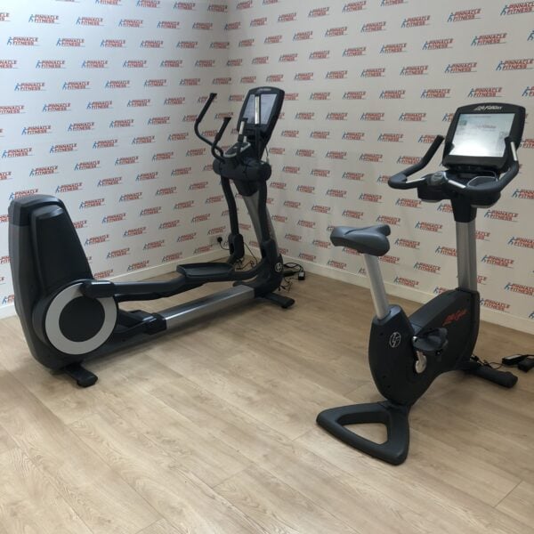 Life Fitness Elevation Series 3 Piece Cardio Package with Engage Console - Image 8