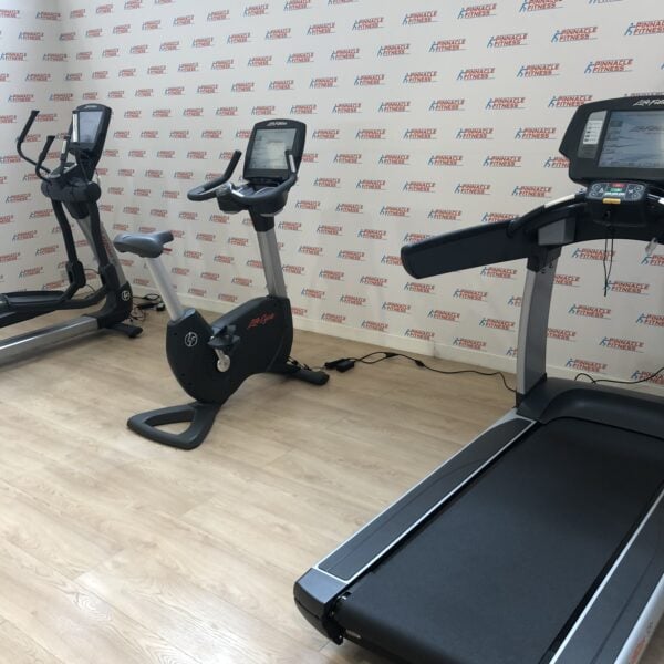 Life Fitness Elevation Series 3 Piece Cardio Package with Engage Console - Image 9