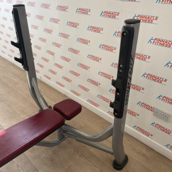 Life Fitness Signature Series Olympic Flat Bench Press - Image 12