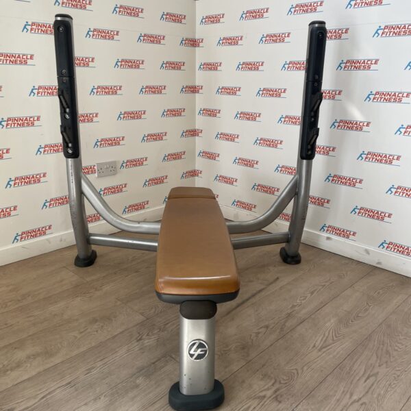Life Fitness Signature Series Flat Olympic Bench Press - Image 3