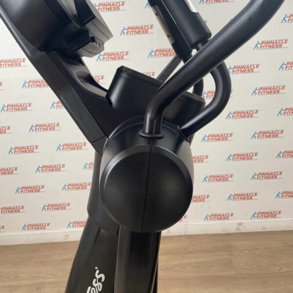 Life Fitness Elevation 95X Discover SE Cross Trainer (Onyx Black) - Image 9