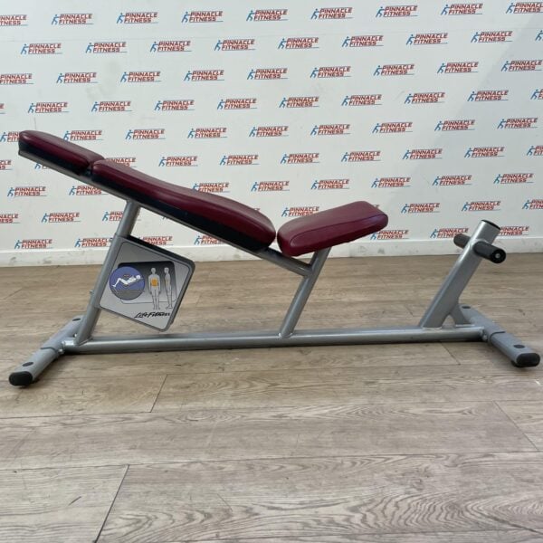 Life Fitness Circuit Series Ab Crunch Bench - Image 3