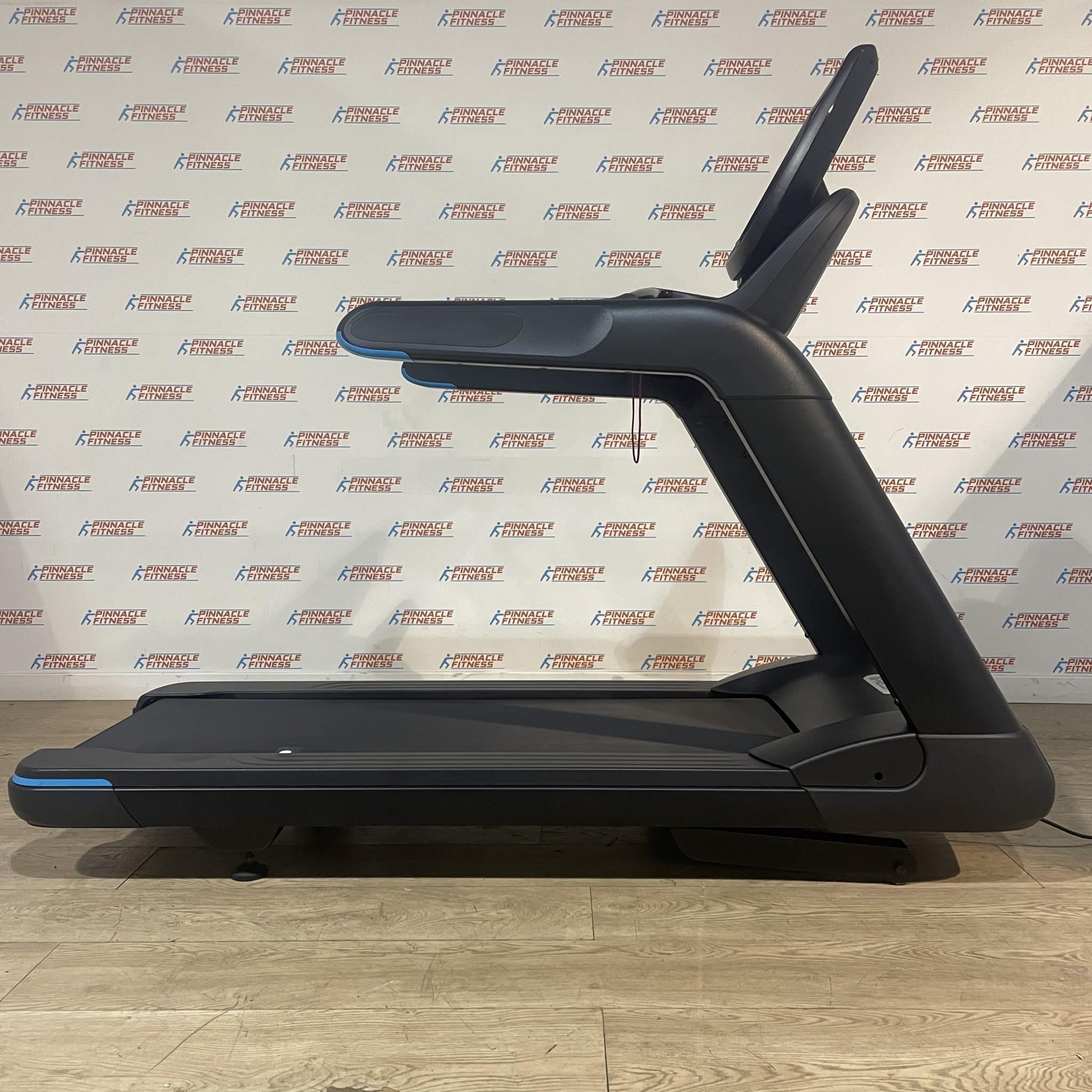 Precor 885 treadmill review best sale