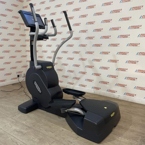 Technogym Excite + Unity 1000 Cross over with TV Console