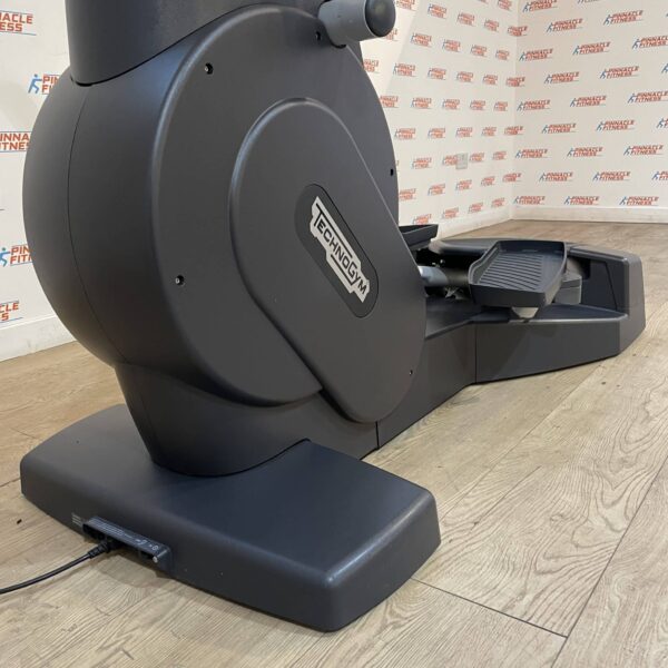 Technogym Excite + Unity 1000 Cross over with TV Console - Image 4