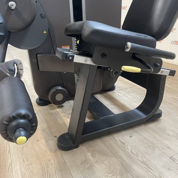 Technogym Artis Leg Curl - Image 8