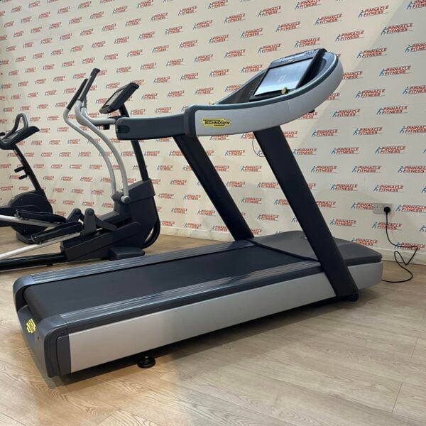 Technogym Excite + 1000 Unity 3 Piece Cardio Package - Image 2