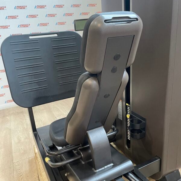 Technogym Artis Leg Press - Image 11