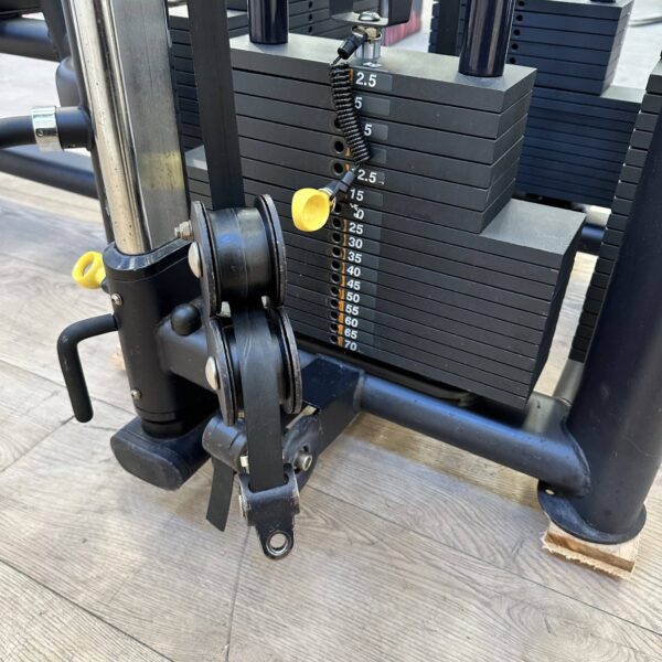 PULSE FITNESS - FOUR-STATION Multi Cable Jungle - Image 8