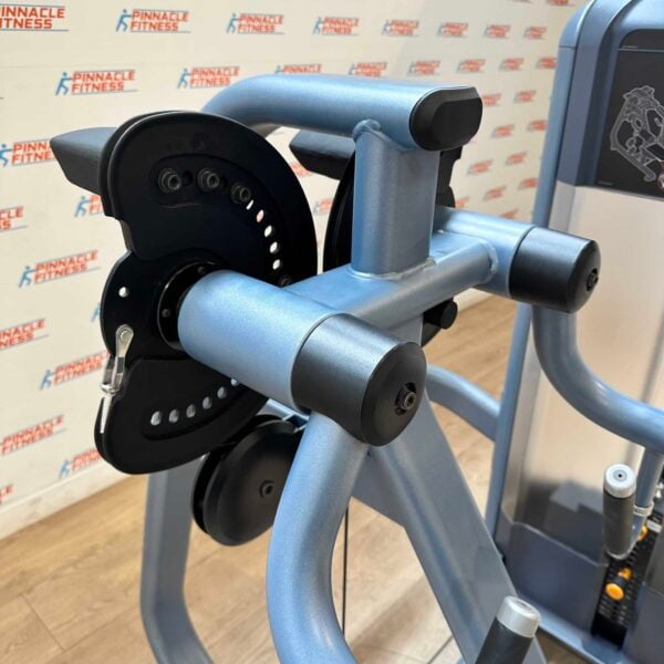 Precor Discovery Line Lateral Raise - Image 10