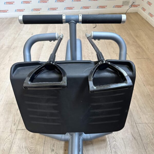 Precor Diverging Low Row Discovery Series - Image 6