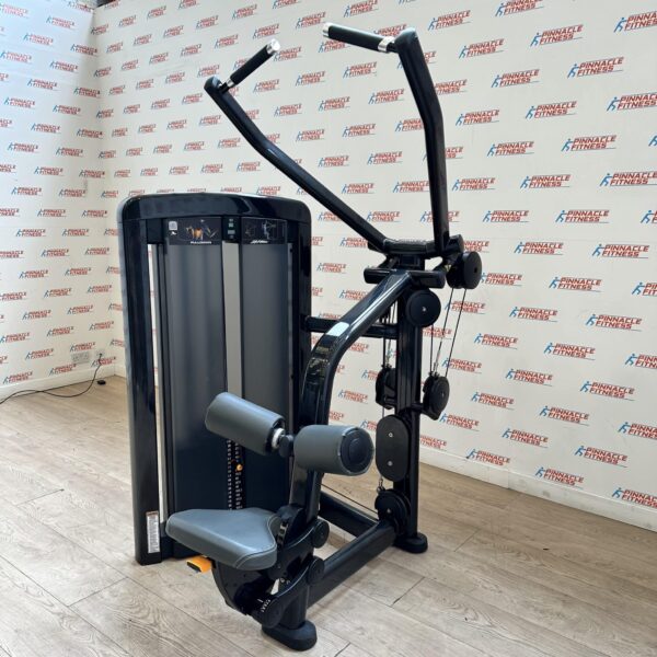 LIfe Fitness Insignia Series Lat Pulldown
