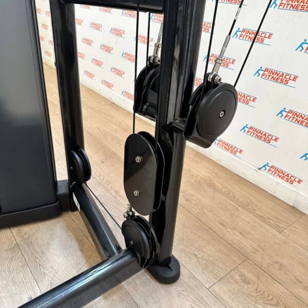 LIfe Fitness Insignia Series Lat Pulldown - Image 8