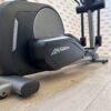 Life Fitness Integrity Series Cross Trainer With Deluxe Base and SE3HD Console