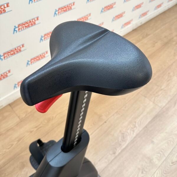 Life Fitness Integrity Series Upright Bike with Deluxe Base and Discover SE3 HD Console - Image 5