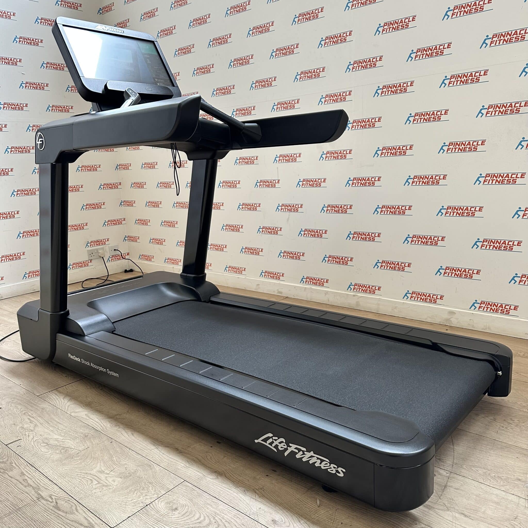 Life fitness activate hotsell series treadmill price