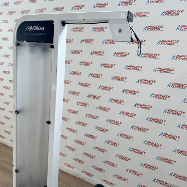 Life Fitness Pro 2 Series Lat Pulldown - Image 14