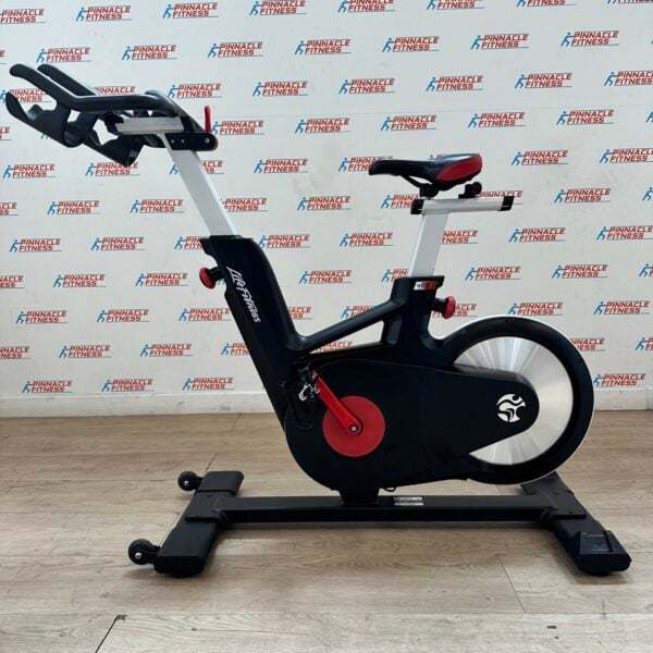 Life Fitness IC5 Group Exercise Bike Powered by ICG - Image 2
