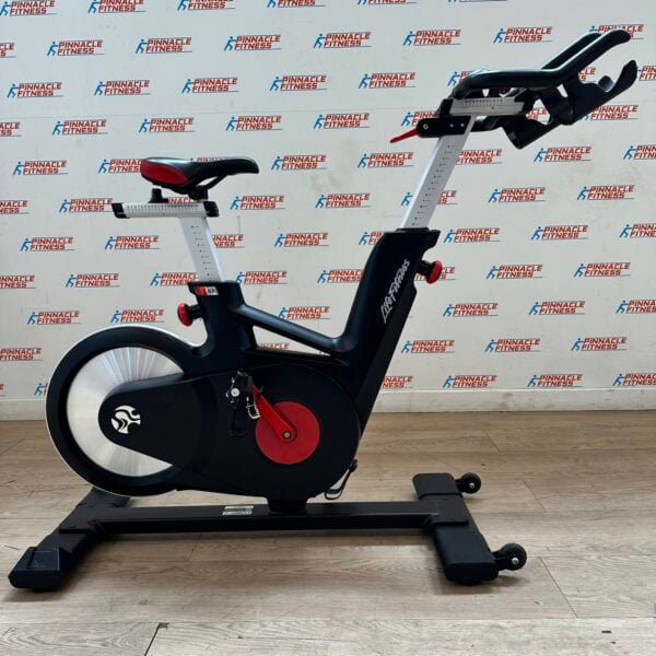 Life Fitness IC5 Group Exercise Bike Powered by ICG - Image 15