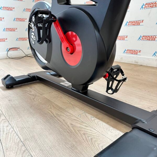 Life Fitness IC5 Group Exercise Bike Powered by ICG - Image 16