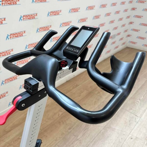 Life Fitness IC5 Group Exercise Bike Powered by ICG - Image 21