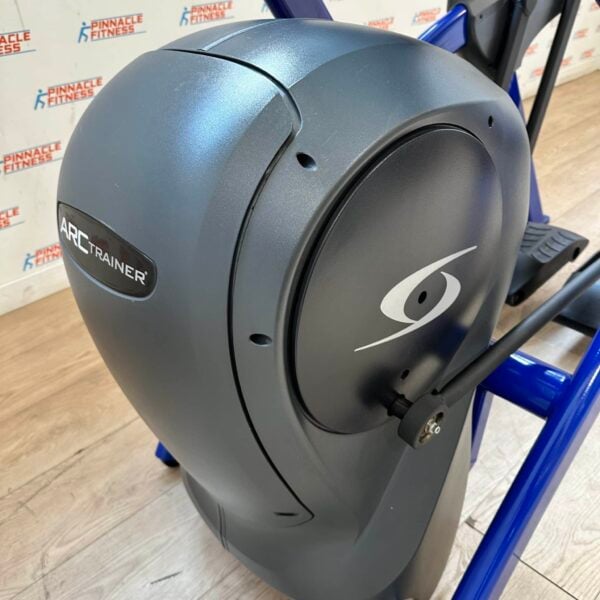 Cybex 625A Lower Body Arc Trainer - Image 5