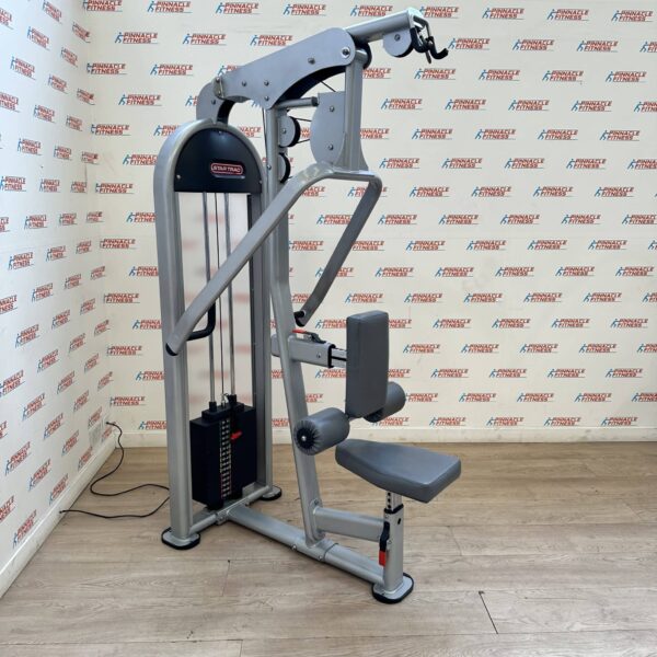 Nautilus Instinct Dual Lat Pulldown & Seated Row (Star Trac)