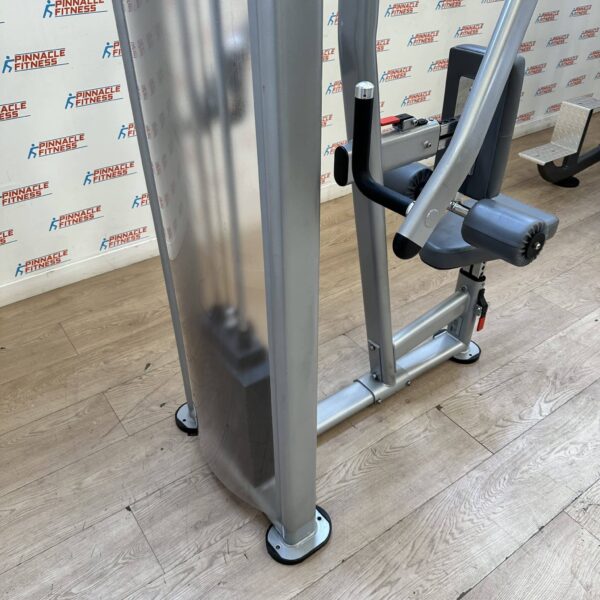 Nautilus Instinct Dual Lat Pulldown & Seated Row (Star Trac) - Image 14