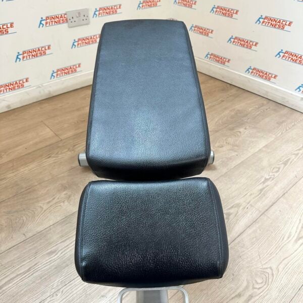 LIFE FITNESS OPTIMA SERIES ADJUSTABLE WEIGHTS BENCH - Image 3