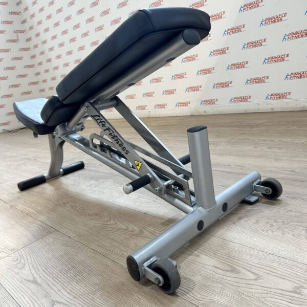 LIFE FITNESS OPTIMA SERIES ADJUSTABLE WEIGHTS BENCH - Image 7