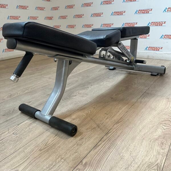 LIFE FITNESS OPTIMA SERIES ADJUSTABLE WEIGHTS BENCH - Image 13